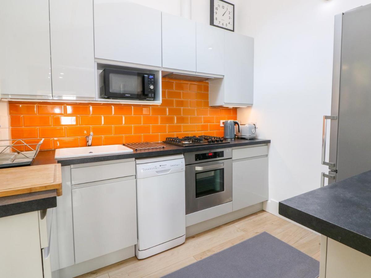 Kits Cottage ไฮต์ ภายนอก รูปภาพ
